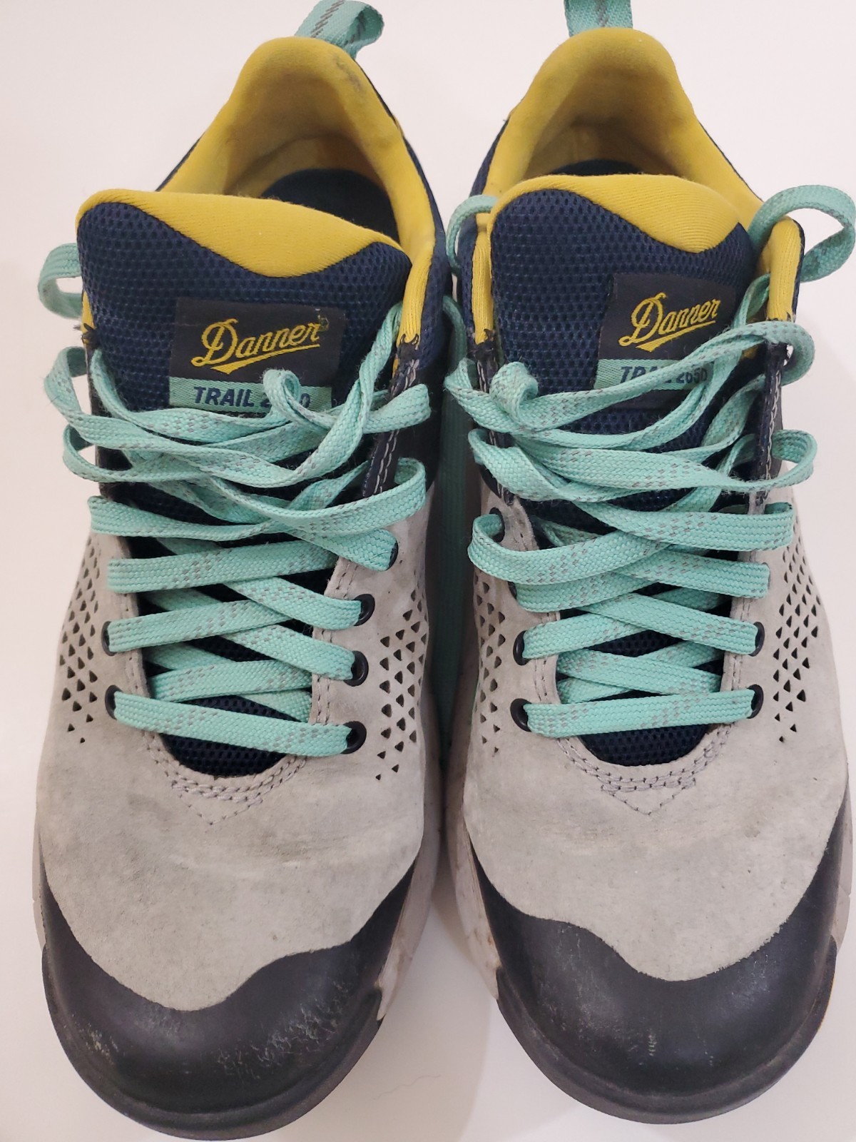 Danner Women’s Size 8 Trail 2650 Gray/Blue/Spectra Yellow 3″ Hiking Sneakers