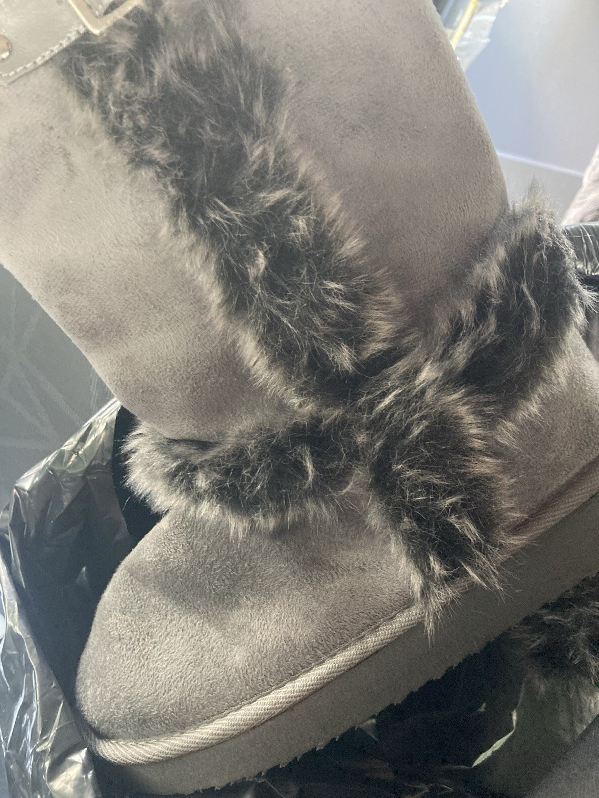 Womens Mid Calf Lightweight Winter Fur Boots Resell Lot Pair Of 4
