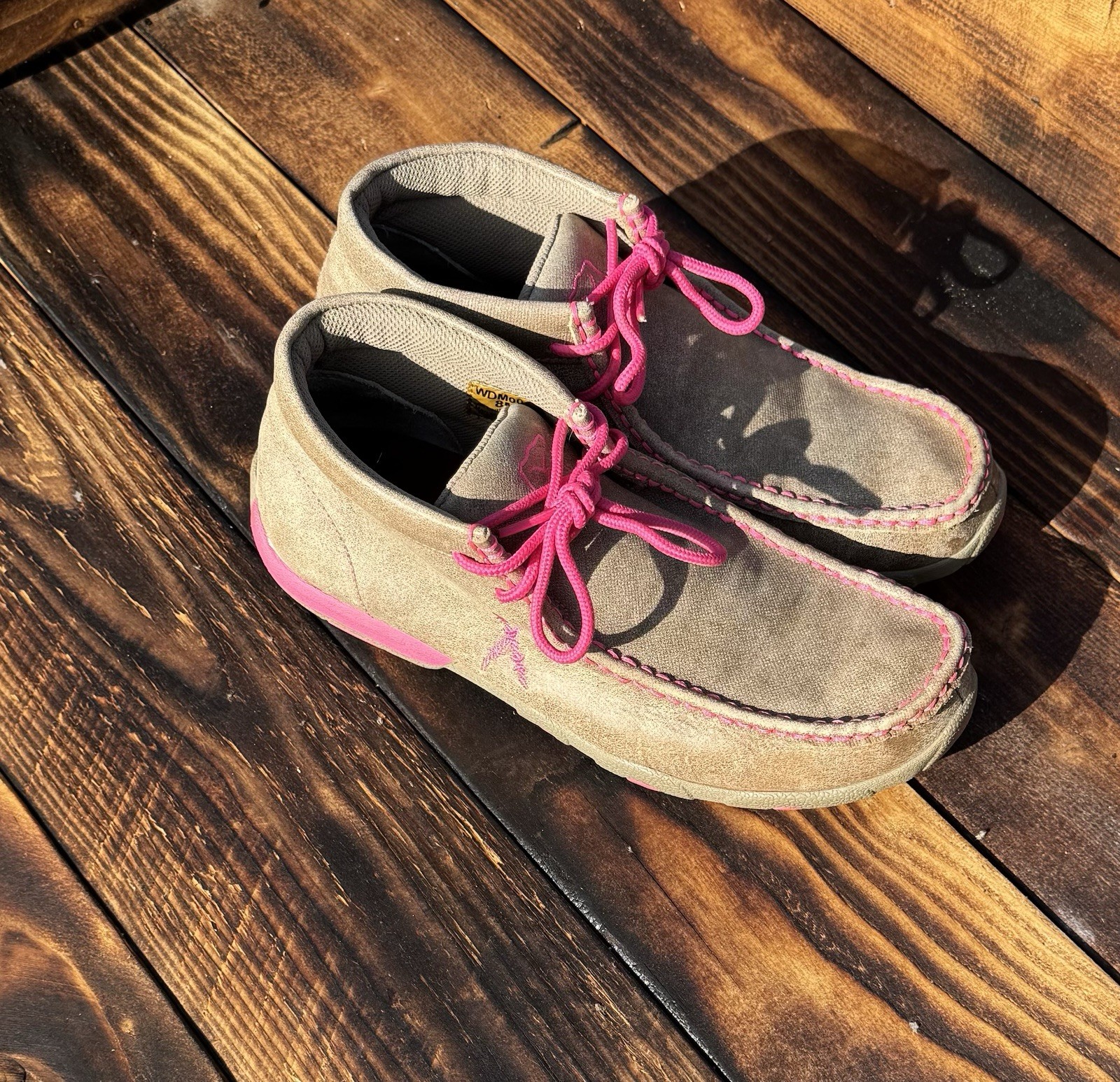Twisted X WDM0012 Breast Cancer Awareness Pink Ribbon Chukka Boots Women’s US 8M