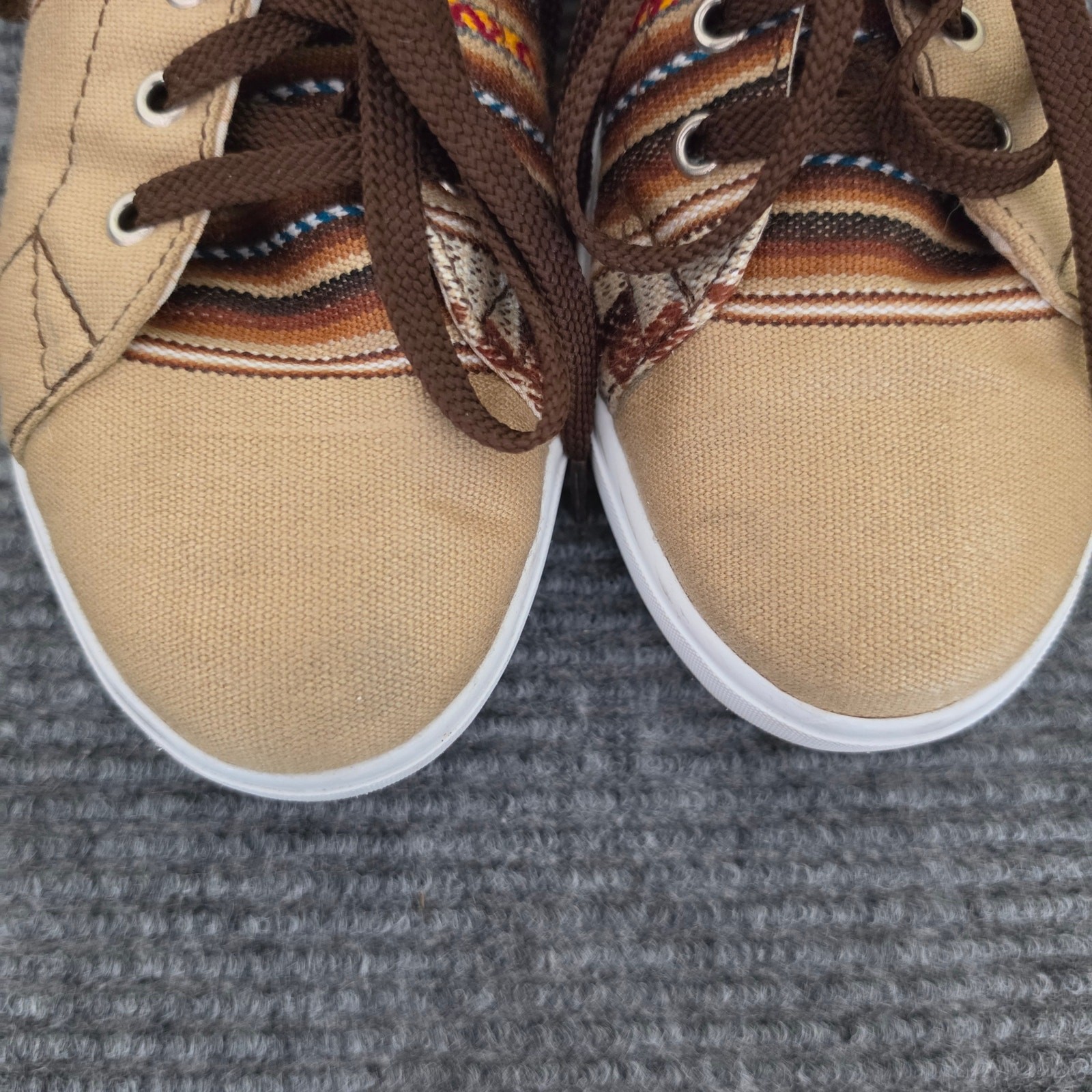 Inkkas Peruvian Low-Top Natural Multicolor Lace-Up Sneakers Women’s 10/Men’s 8