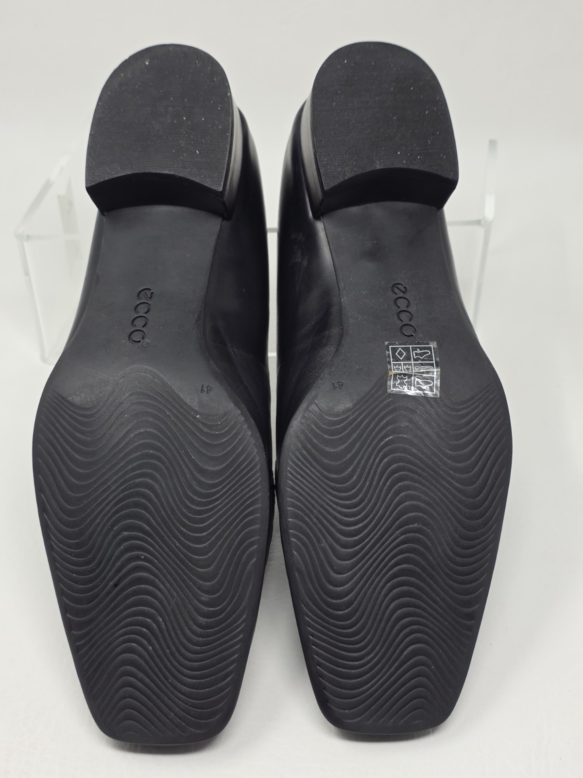 Ecco Women’s Size EU 41 US 10-10.5 Black Leather Flats Shoes Loafers Pre-owned
