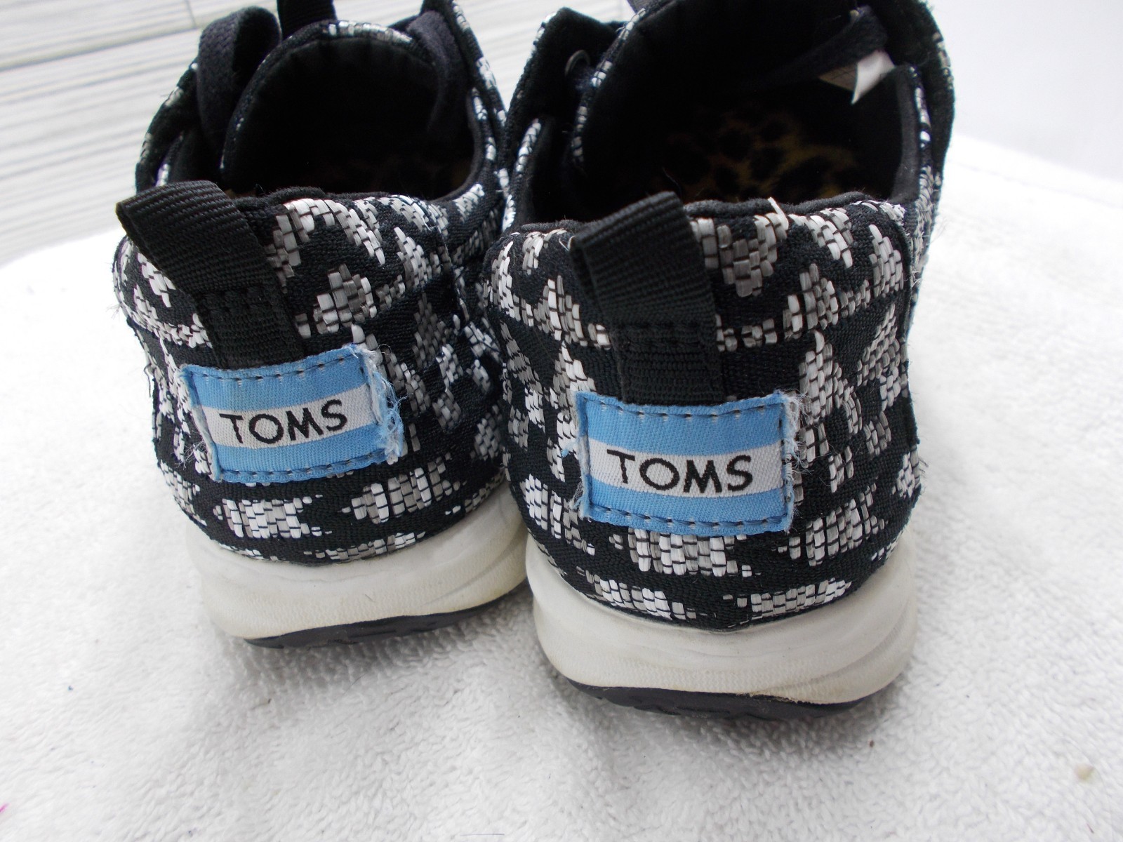 Toms Del Rey Black & White Women’s 7 Shoes