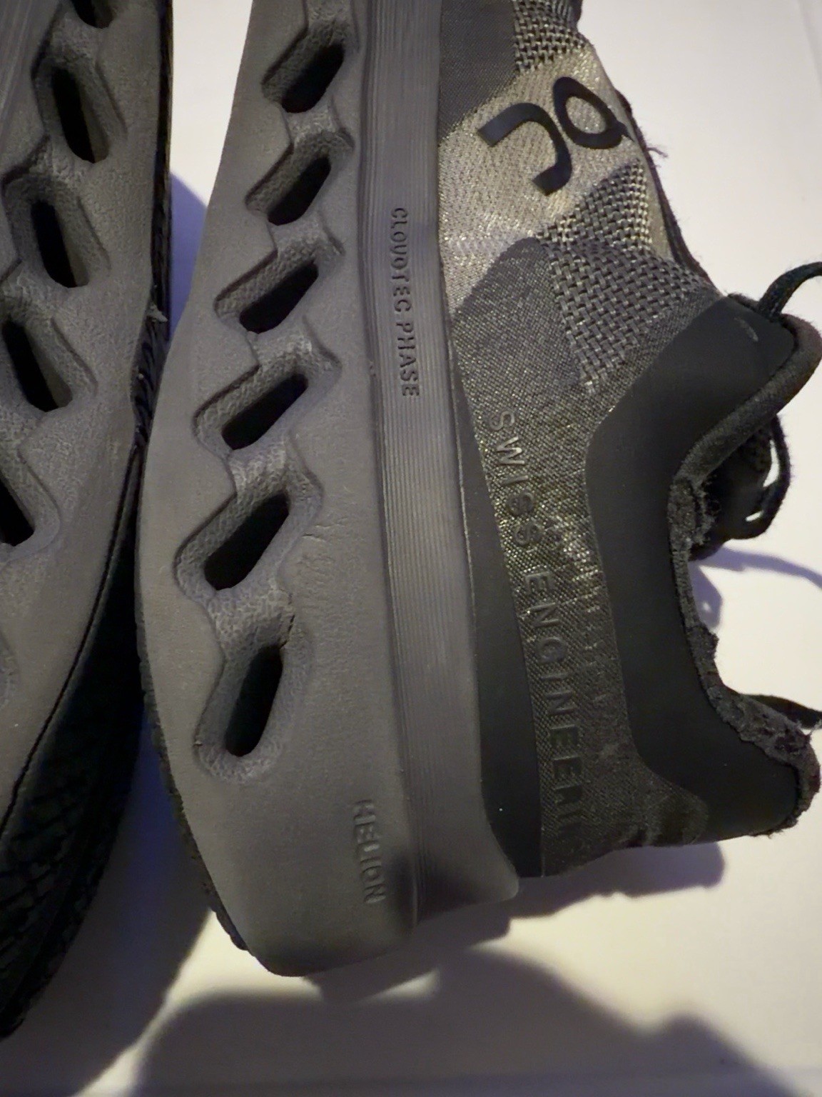 On Running Cloudsurfer Women’s US 5 EU 36 Black Gray Running Shoes CloudTec