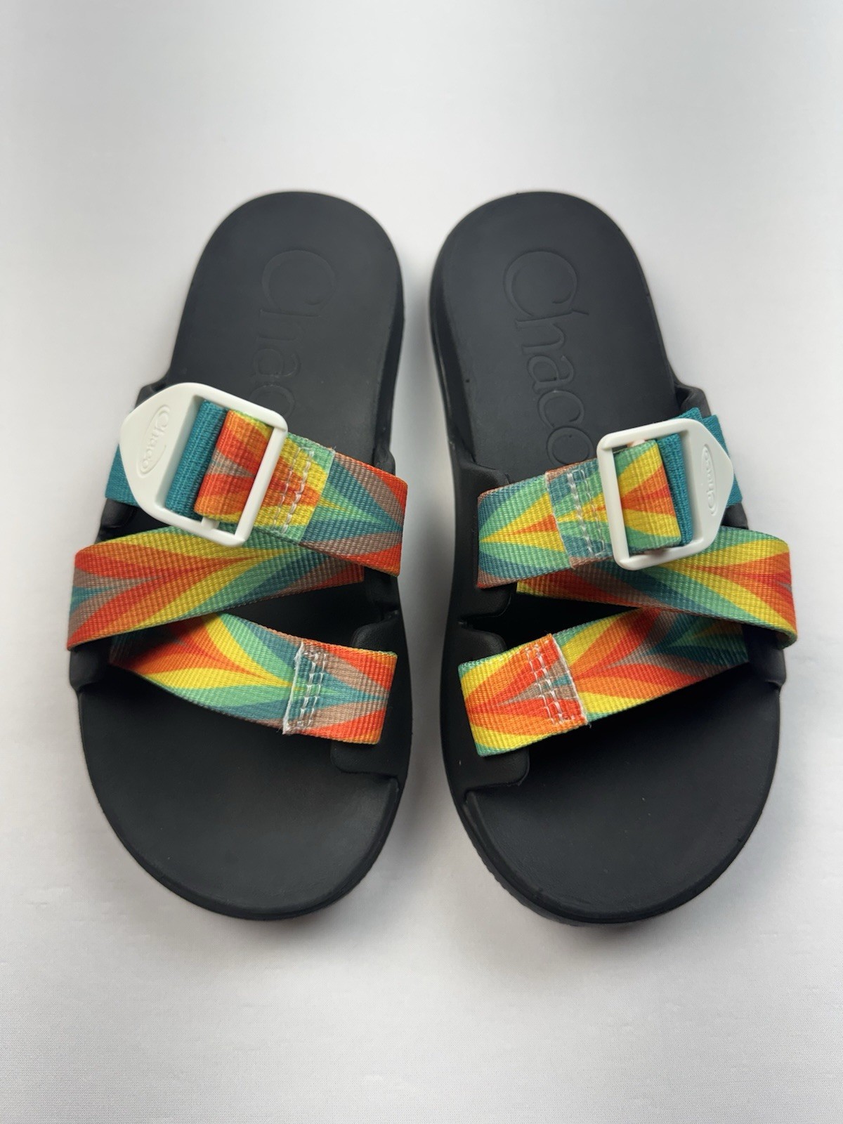 Chaco Slides Sandals Colorful Stripe Women’s Size 5 Summer Beach Pool Outdoor