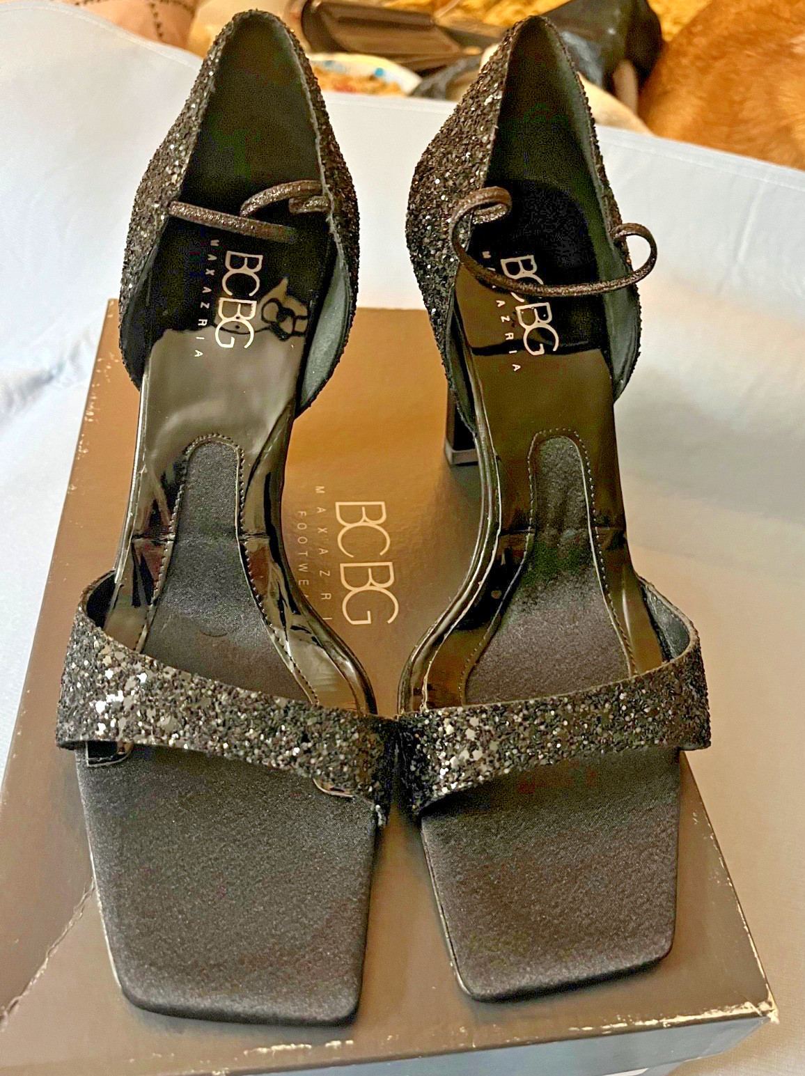 NIB Max Azaria Glitter evening shoes style Rain size 7 1/2 B – 3 1/4 inch heel