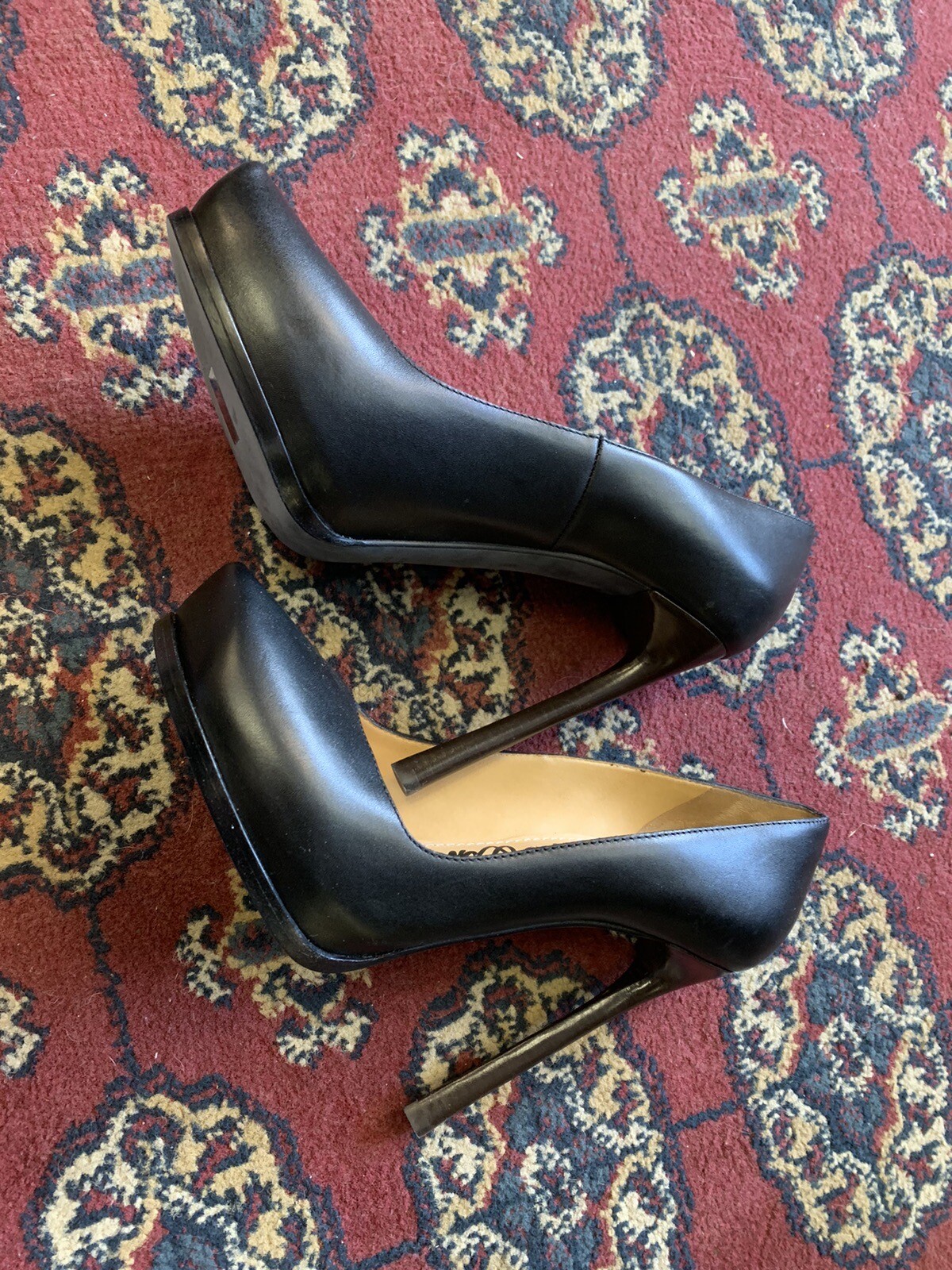 Lanvin Black Leather Semi-Pointed Toe Stiletto Heel Pumps Size 39.5/US 8.5