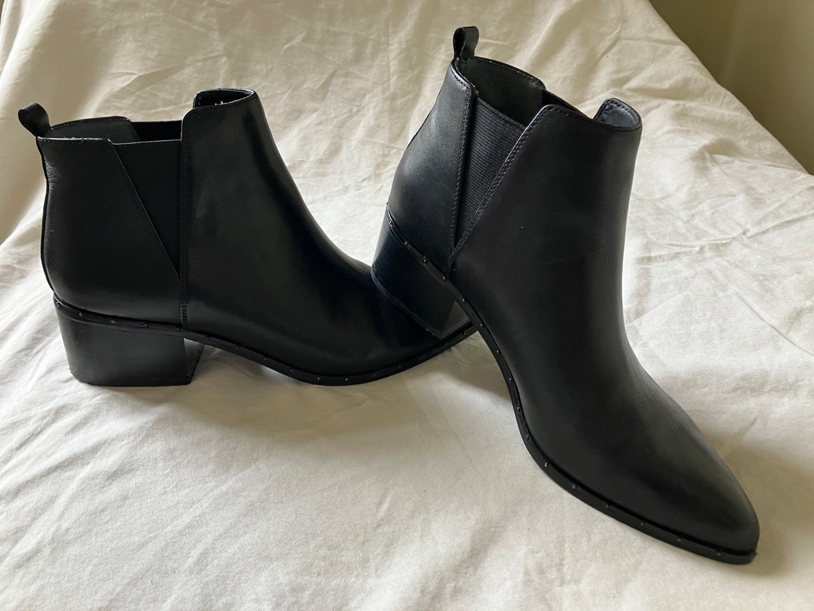 Carlos by Carlos Santana Ginger black leather chelsea boot 9M