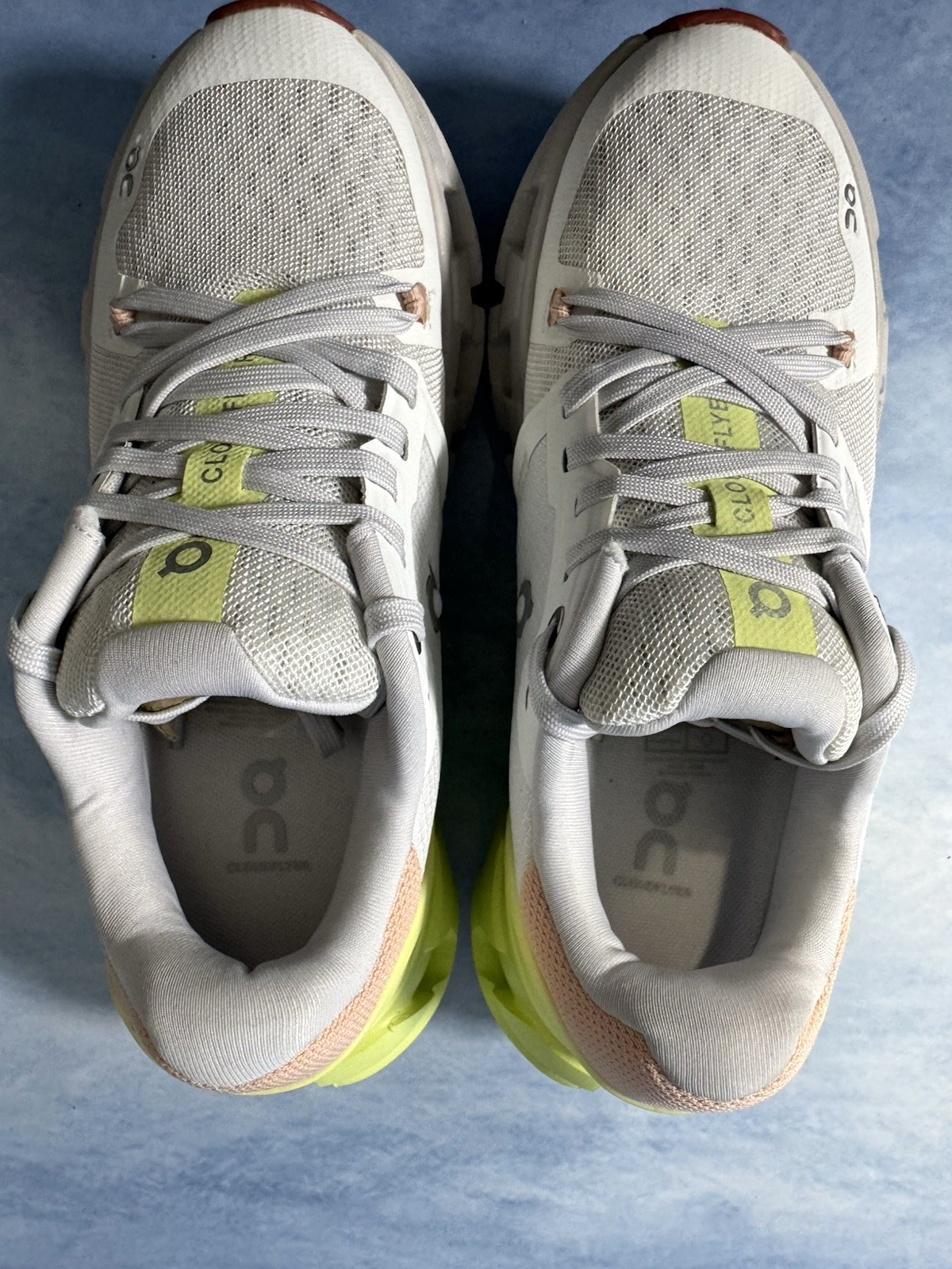 On Cloud Cloudflyer 4 Running Shoes Lace Up White Hay 71.98249 Women’s Size 5