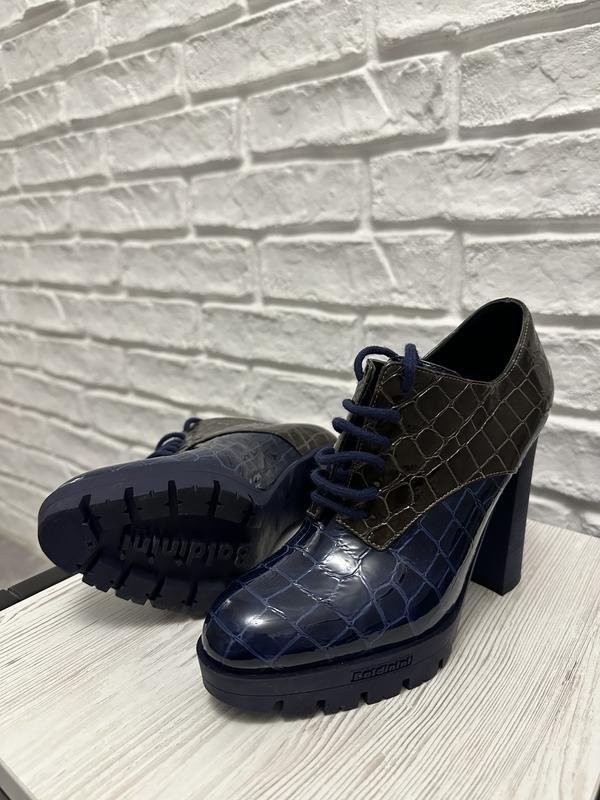 women baldinini boots navy 35