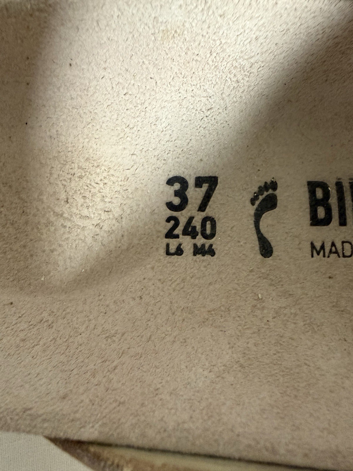 Women’s Birkenstock Arizona Big Buckle Beige Leather Sandals Size 37 (US 6 N/M)
