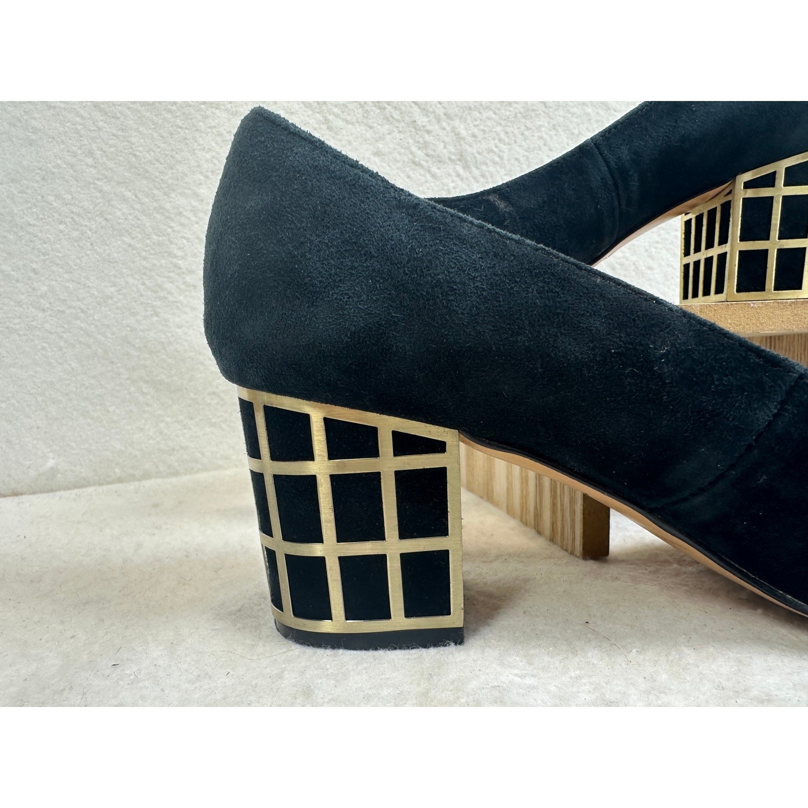 Brian Atwood Karina Black Suede Minimalist Cage-Embellished Block Heel Pump SZ 7