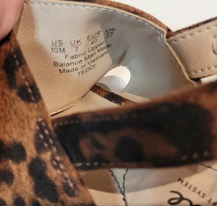 Sz 10m Life Stride Soft System Flex Animal Leopard Print 3.5in Block Heels