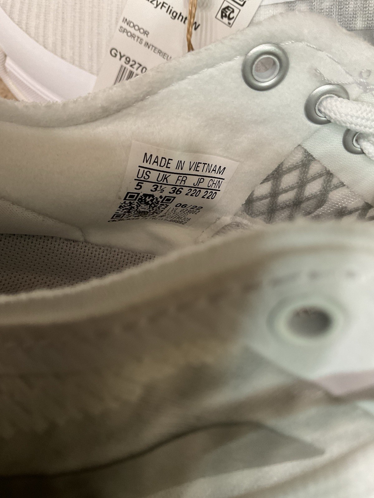 Womens Adidas Crazy Flight Sneakers Size 5 White Gray Volleyball New