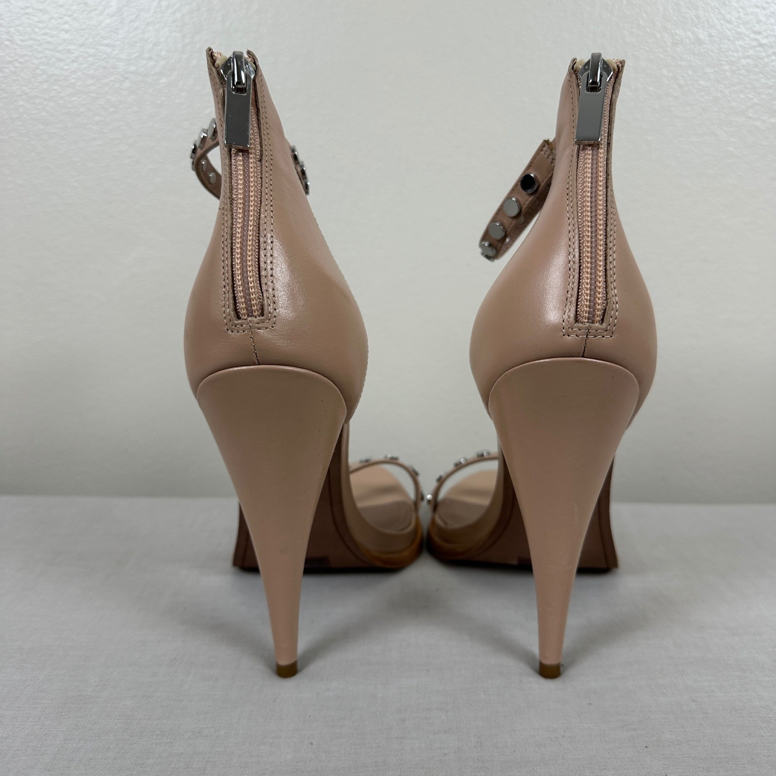 BCBGMAXAZRIA Women’s 9 Marie Studded Ankle Strap Sandals Beige Party Chic