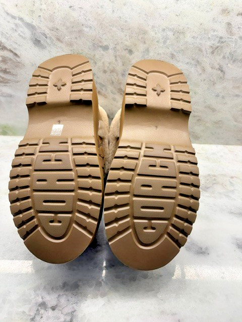 COACH Women’s Christina Signature Shearling CCO35 TOB Pull-On Booties SZ 9B NIB