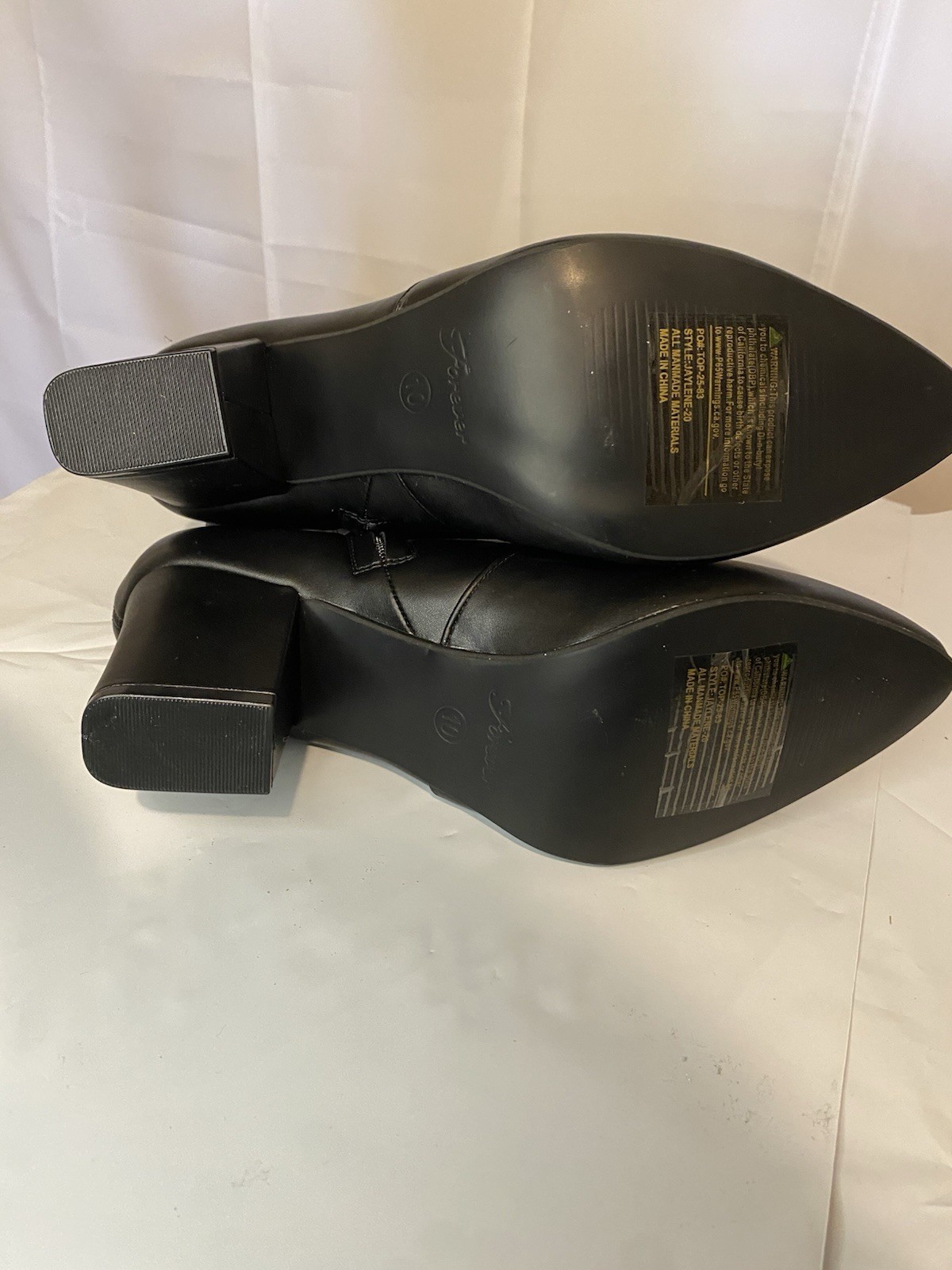 Women’s Forever 21 Black Pointed Toe Stretch Ankle Booties Side Zipper Size 10