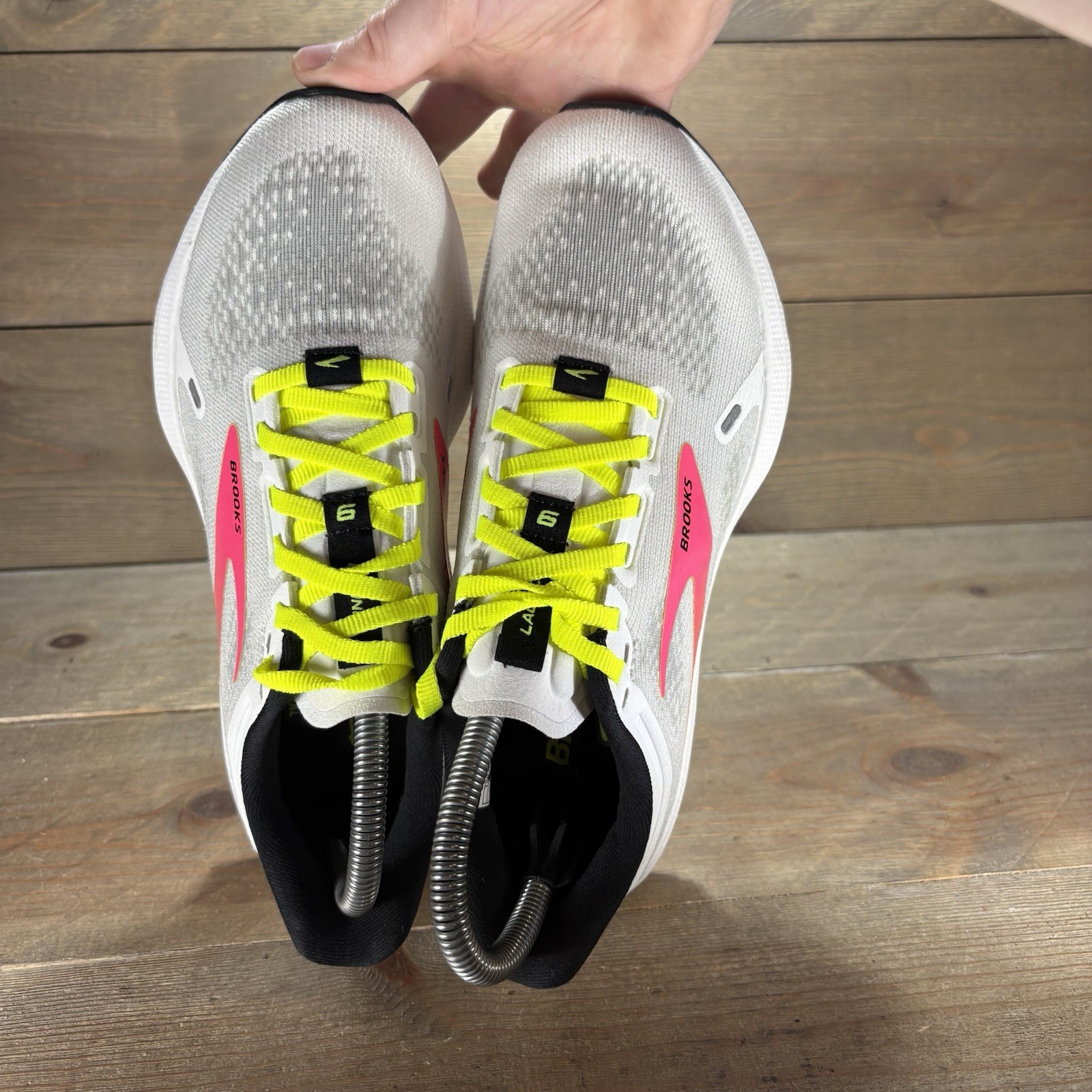 Brooks launch 9 womens size 6 shoes white athletic running sneakers