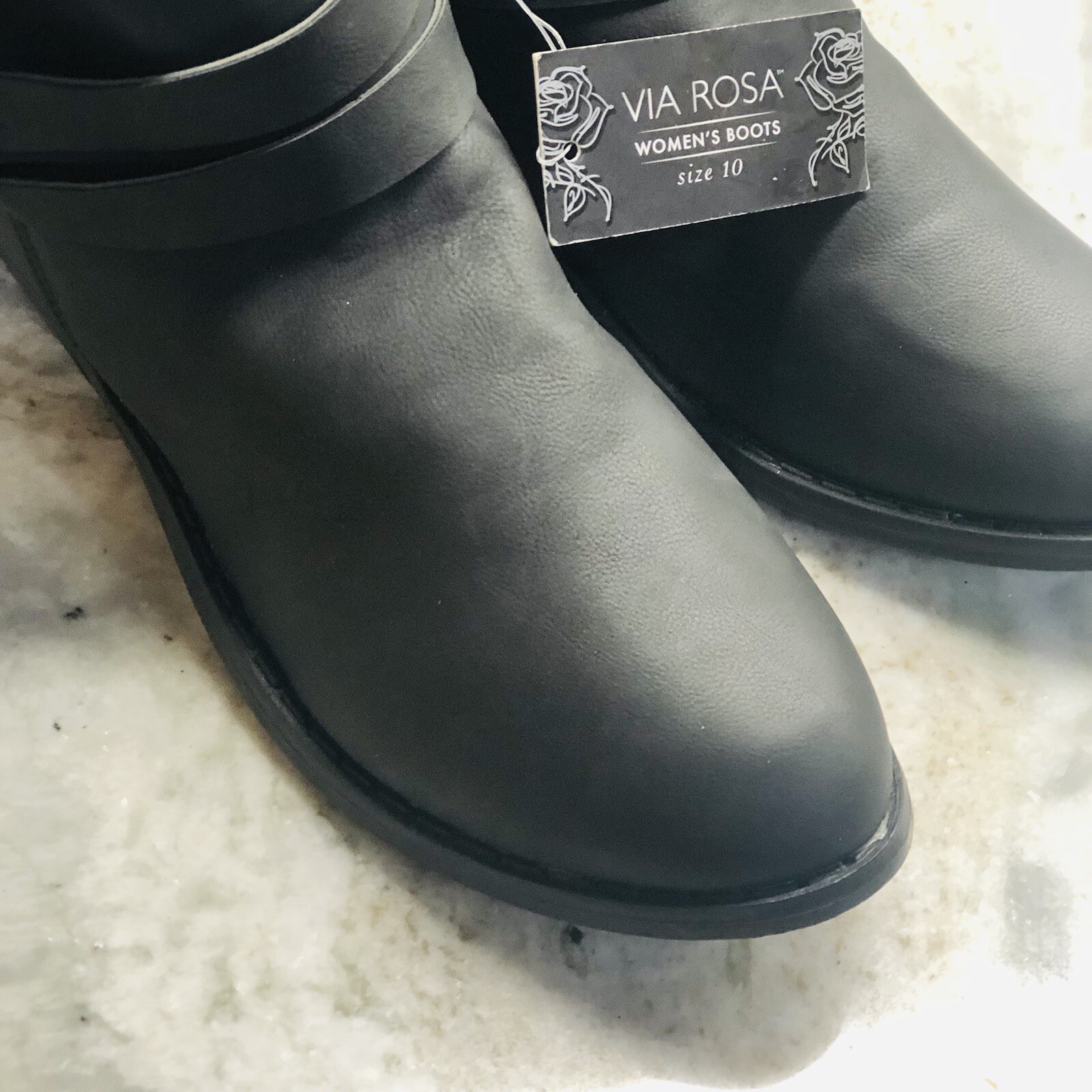 Ship N 24 Hours. New-Via Rosa Womens Black Ankle Boots Size 10.
