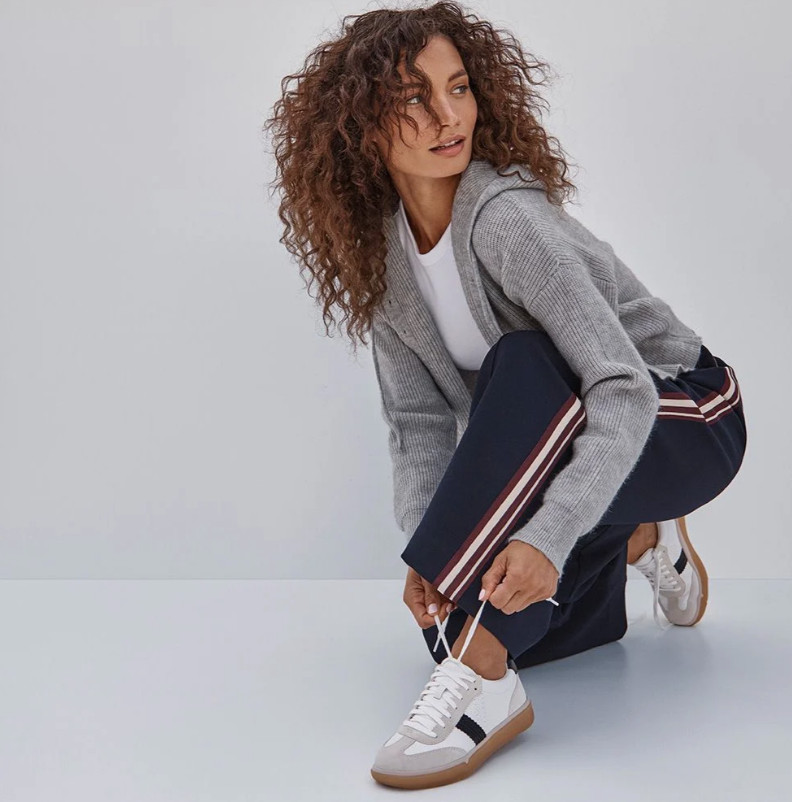 [ BIG SALE ] Vionic City Walk Orthotic Walking Sneaker