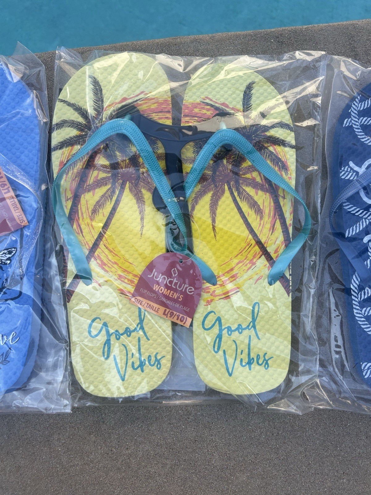 4 Pair Juncture Women’s Flip Flops L 9/10 Beach Summer NWT Tropical Lot