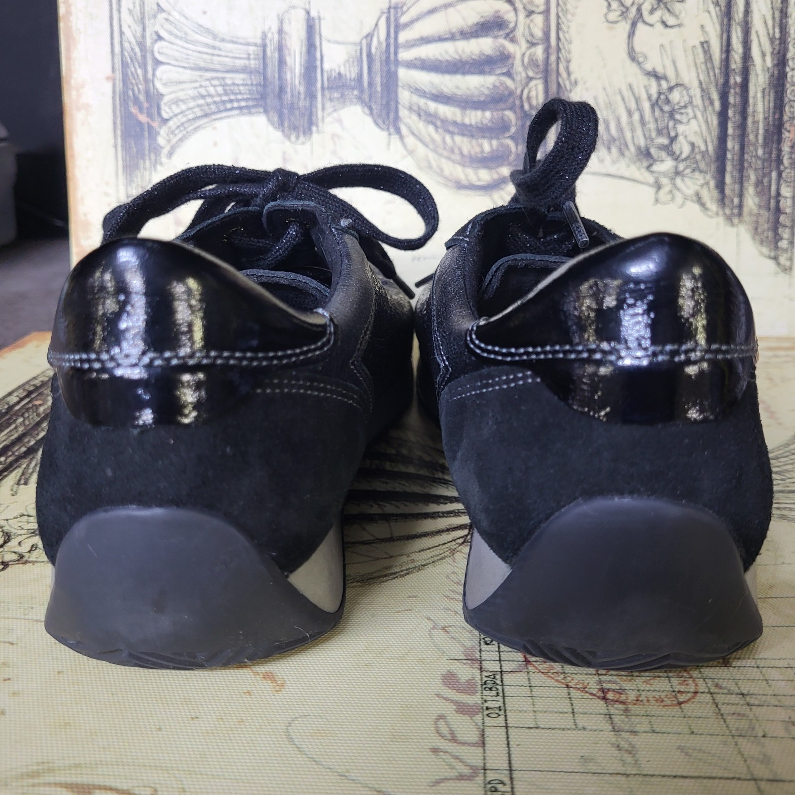 Sz 9 ARA Women’s Fusion 4 Lana’ Lace Up Sneaker Black Iron Combo Comfort Shoes