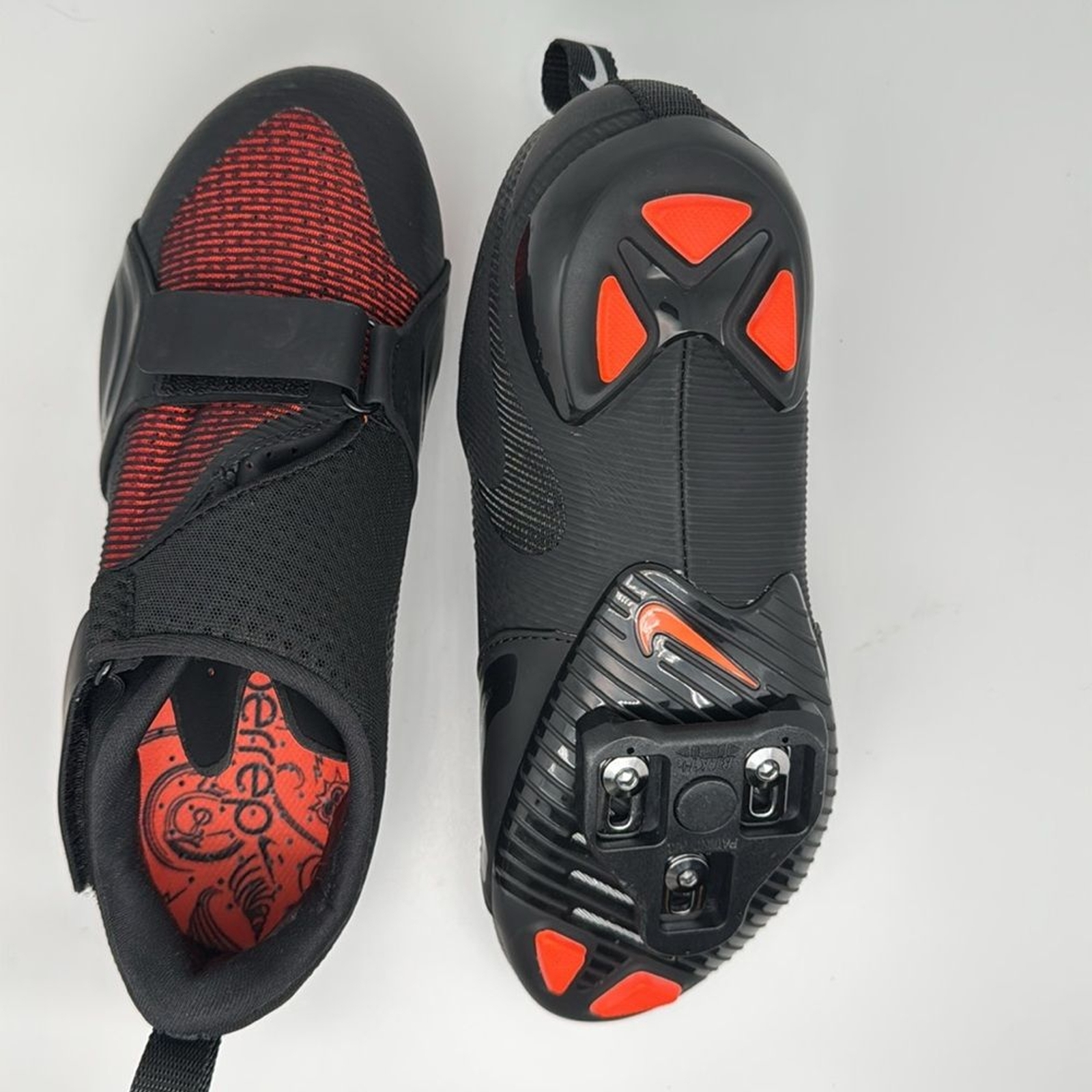 Nike SuperRep Cycle Hyper Crimson Indoor Cycling Black Red Shoes Size 8 NEW