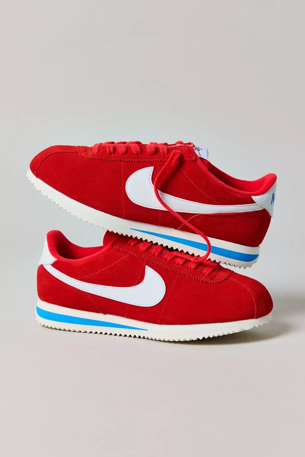 Nike Cortez Picante Red Women’s – Size 8 DZ2795-601
