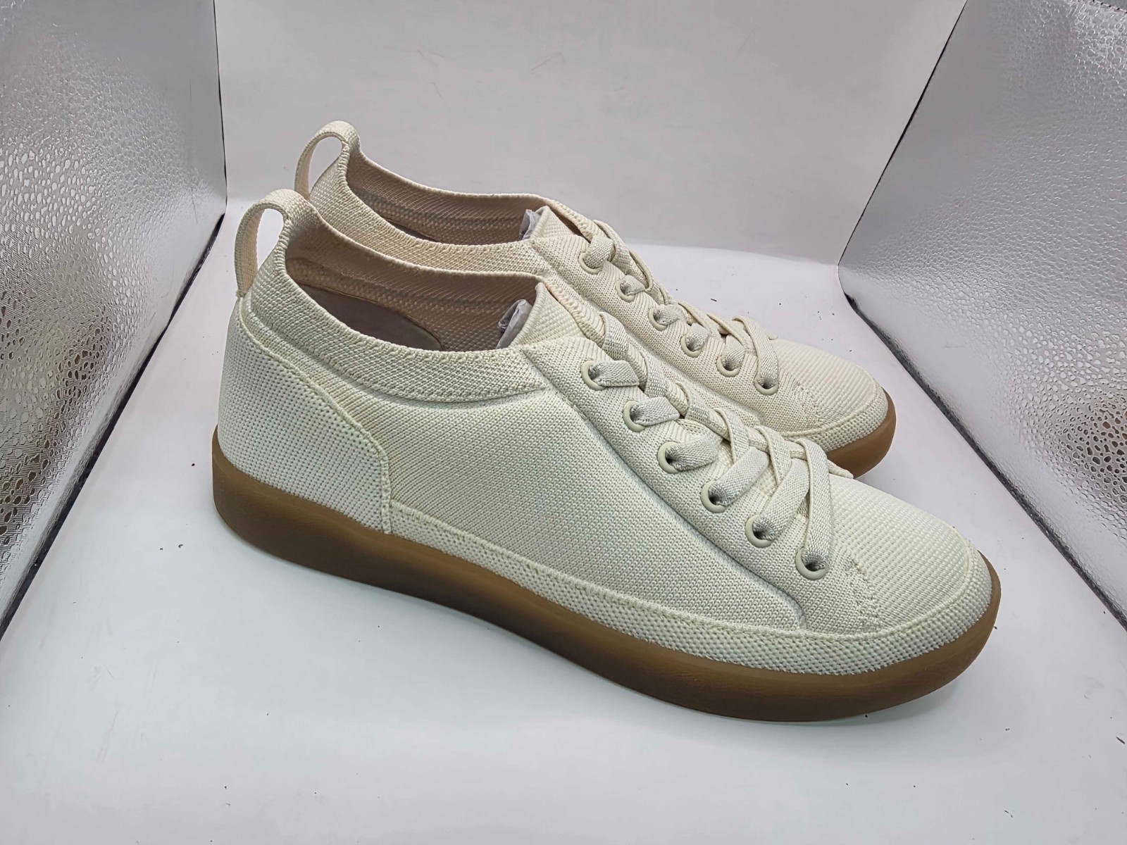 Vionic Women’s Winny Knit Sneaker-White 8.5US