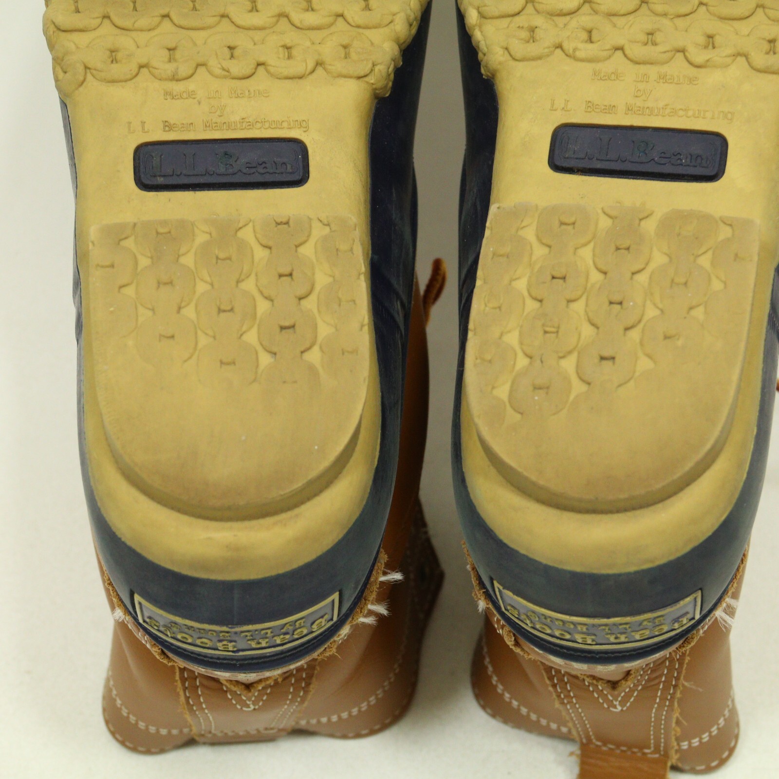 L.L. Bean Women’s The Original Duck Boots Brown Ankle Lace Up Pull Tab USA Sz 8M