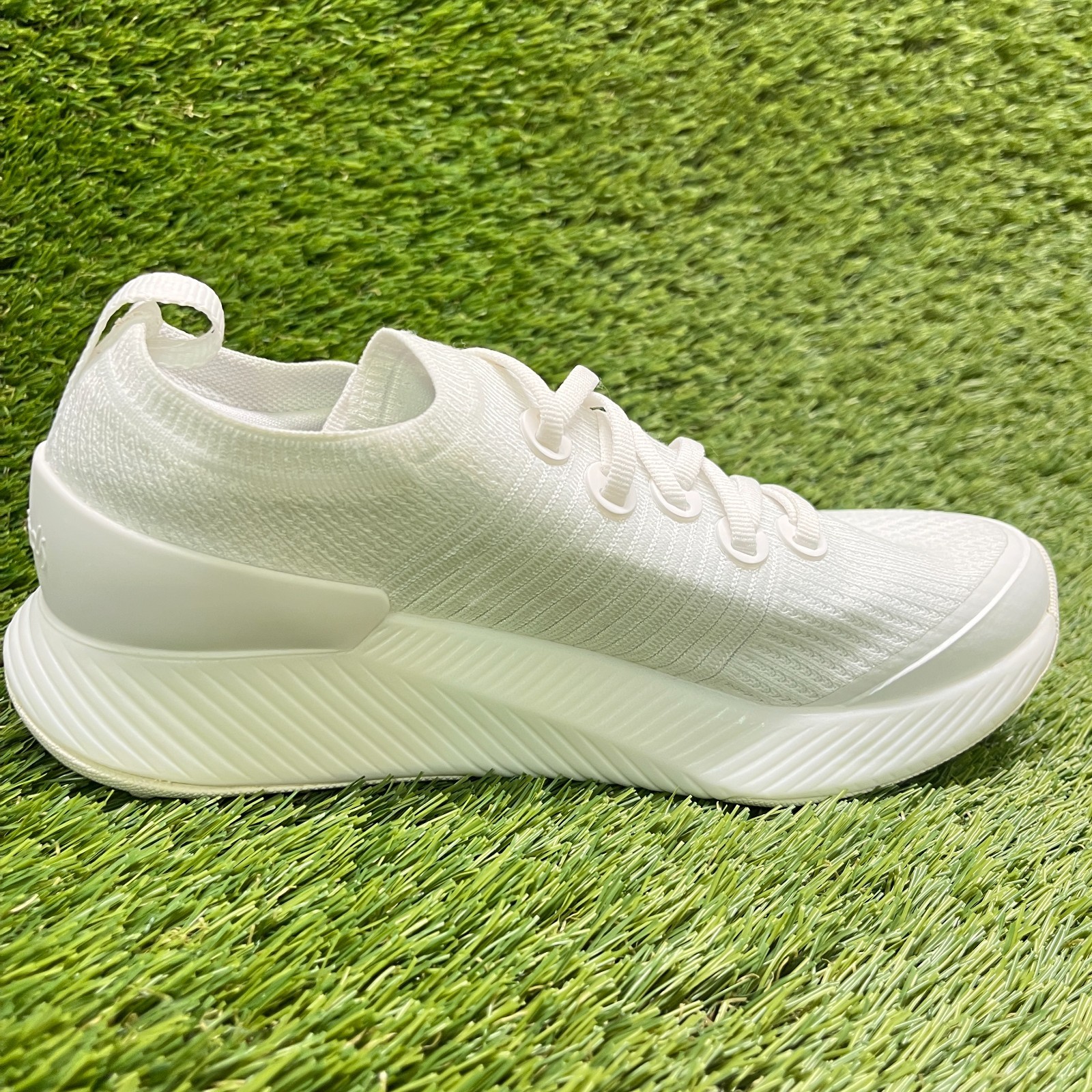 Allbirds Tree Gliders Womens Size 7 White Athletic Running Knit Shoes Sneakers