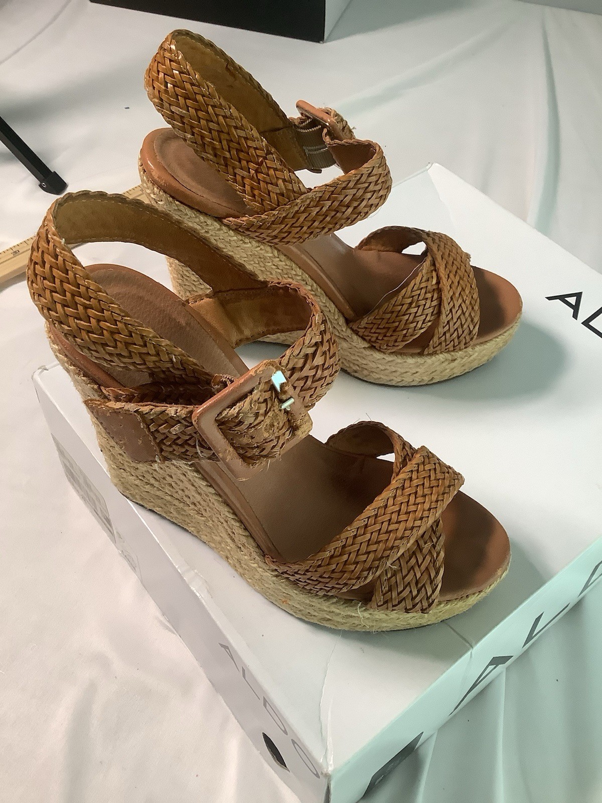Aldo Wedge Platform Sandals Shoes Size 5.5 36b Tan With Box S2