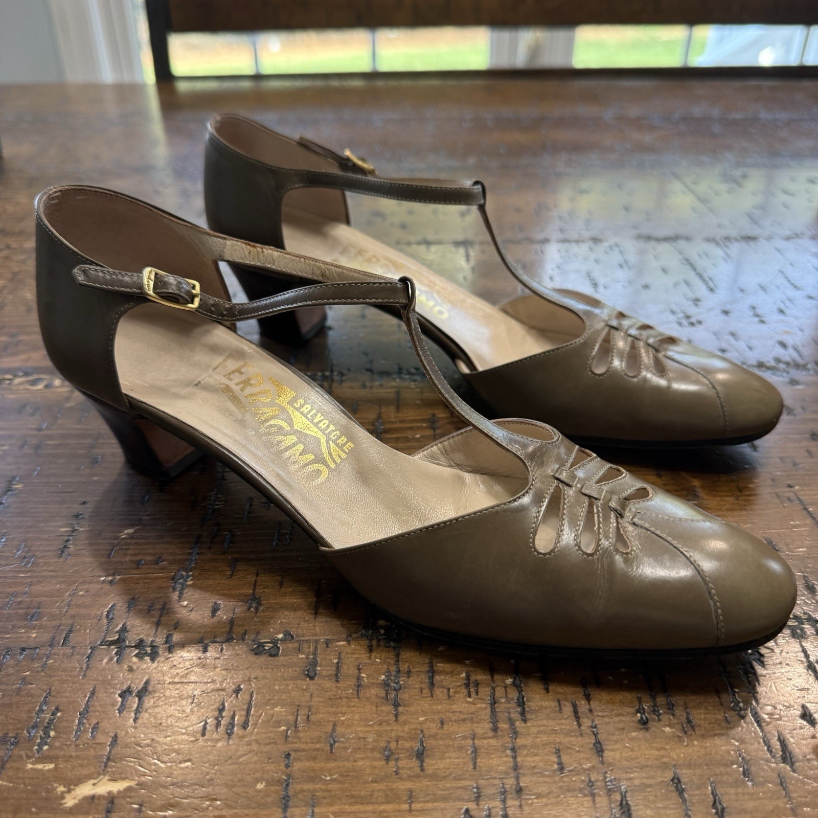 Salvatore Ferragamo Florence Green Leather Shoes Sz 8 AAA Made In Italy Vintage