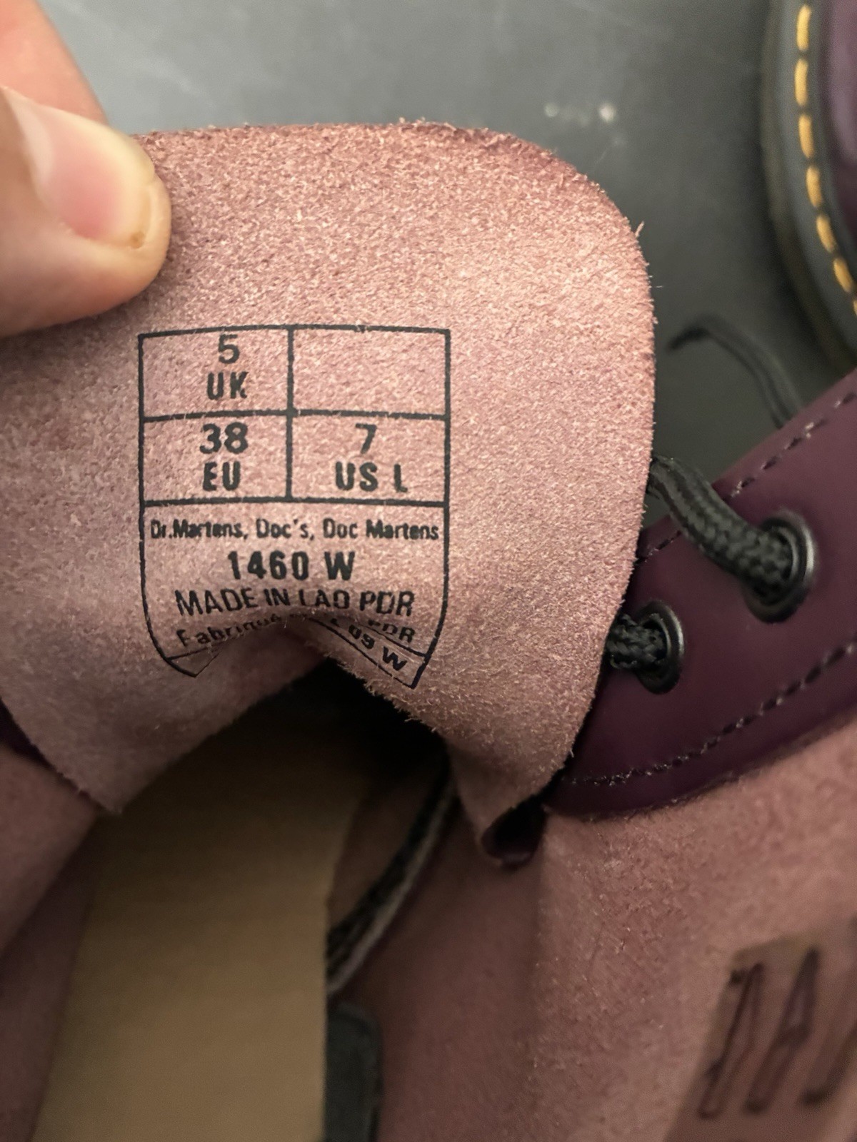 Dr. Martens Pascal Women’s Ankle Boots Smooth Purple 8-Eye Lace-Up Air Wair Sz 7