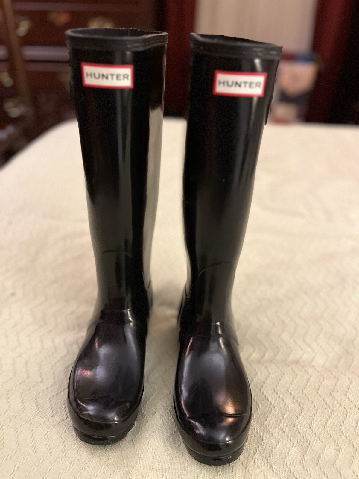 Hunter Original Tall Gloss Women’s Rain Boots – Black, 7 US