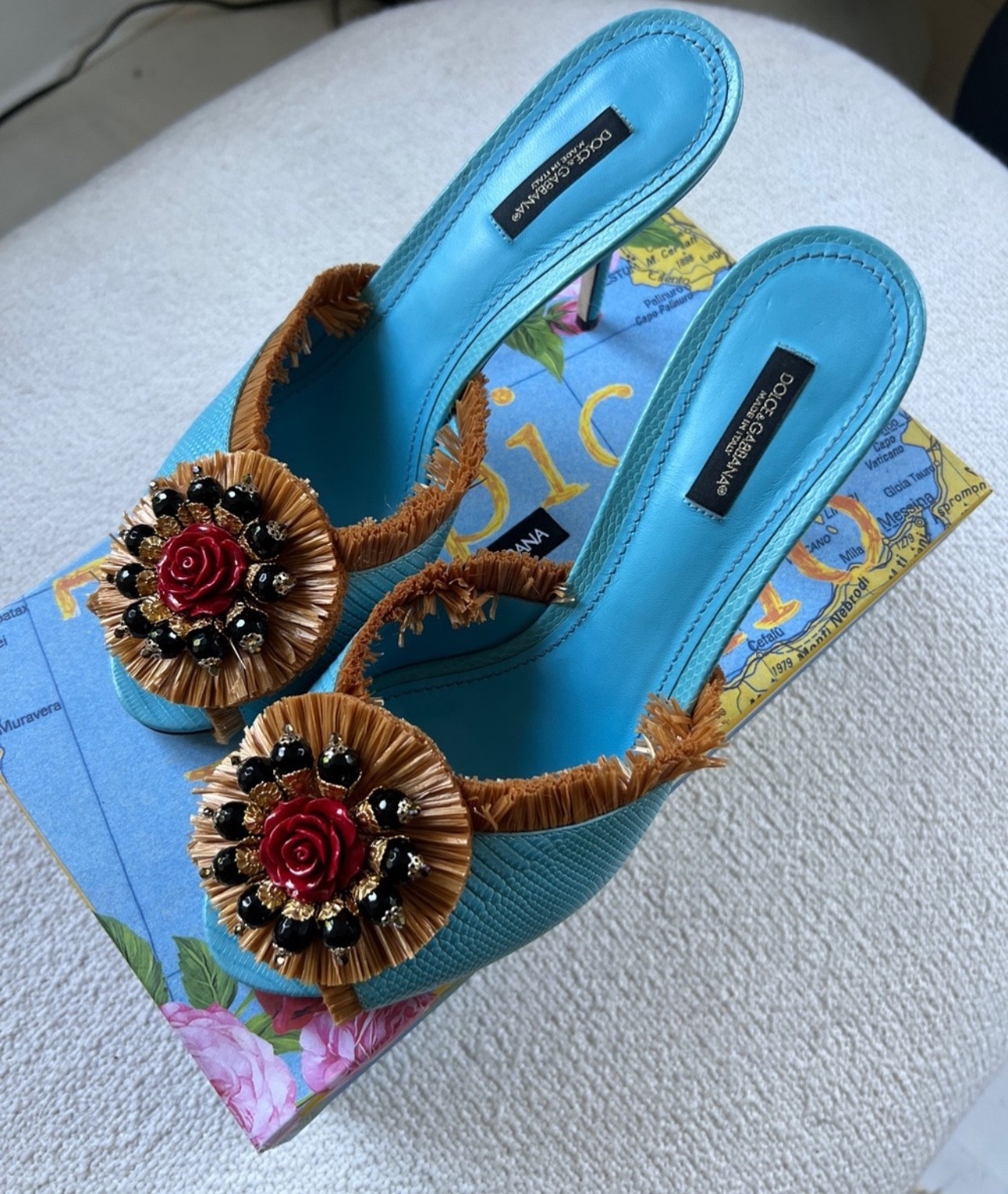 Dolce & Gabbana Iconic Raffia and Leather Peeptoe Mules. Size 41/US 11