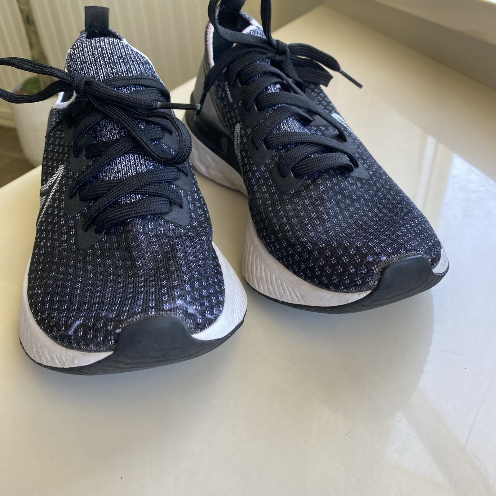 Nike React Infinity Run Flyknit CD4372-012 Black White Women’s Sz 8.5