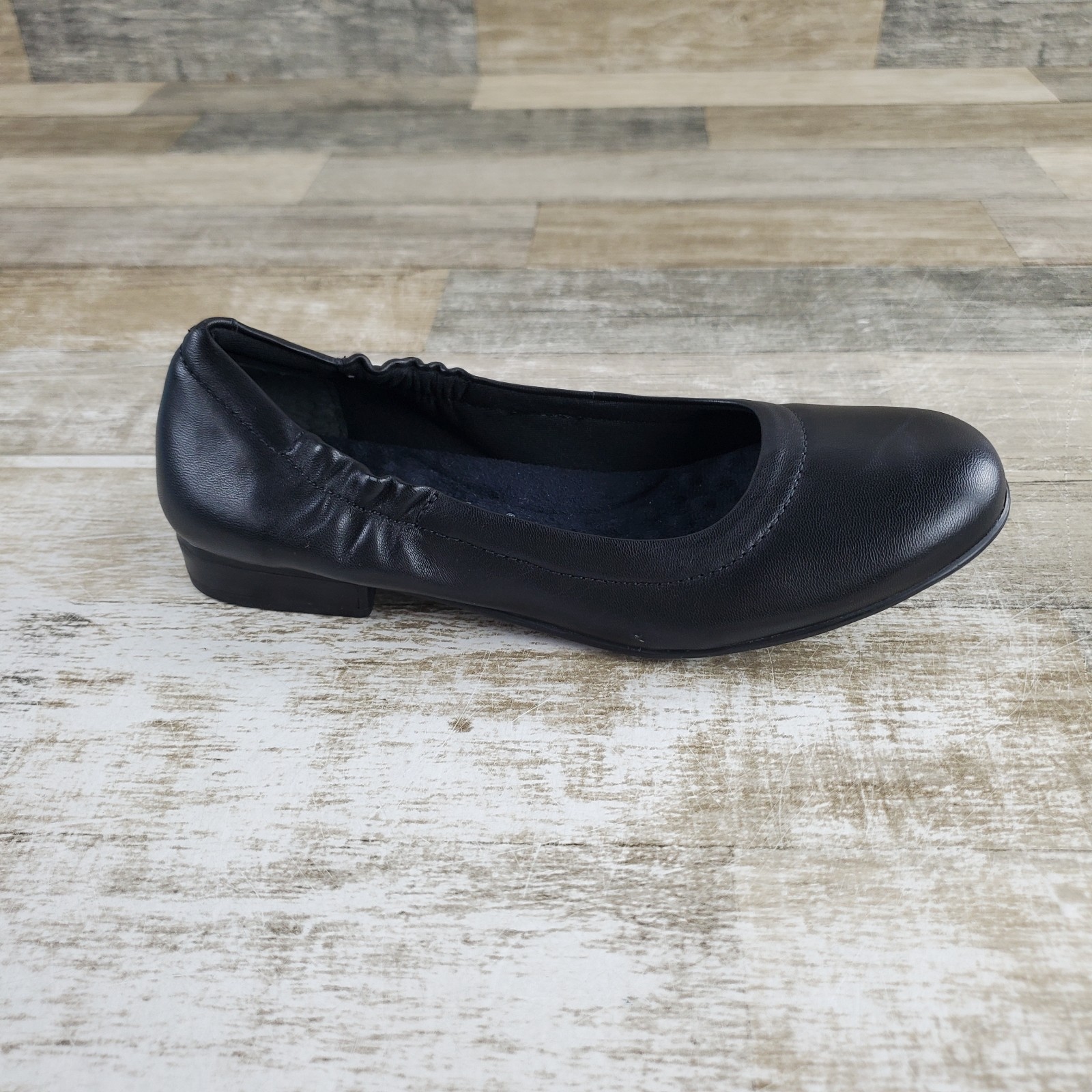Walking Cradles Tess Womens Ballet Flat Sz 6.5 M Black Leather Slip On Round Toe