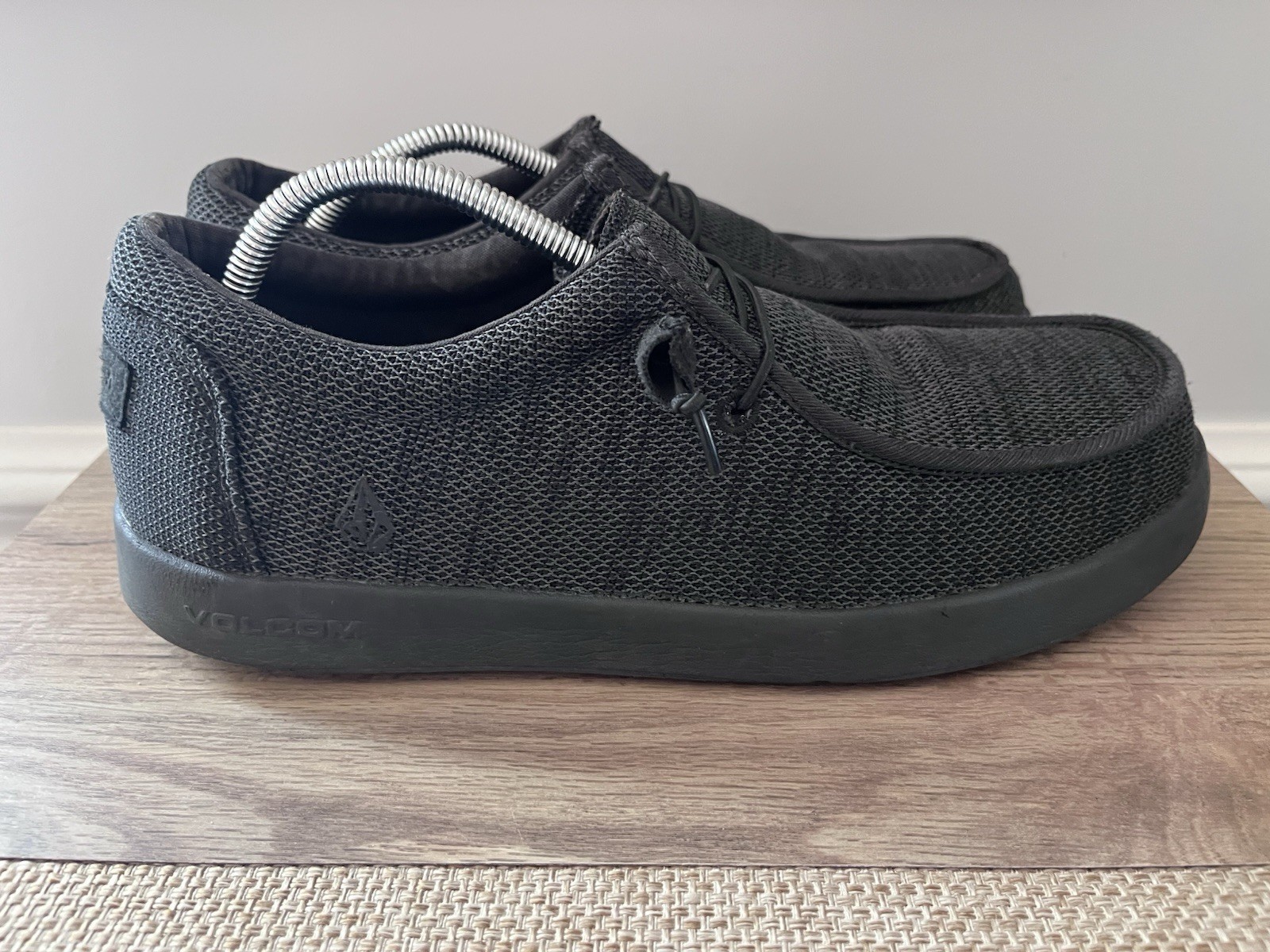 Volcom Chill grey fabric lightweight work shoe Mens 11 composite toe M1