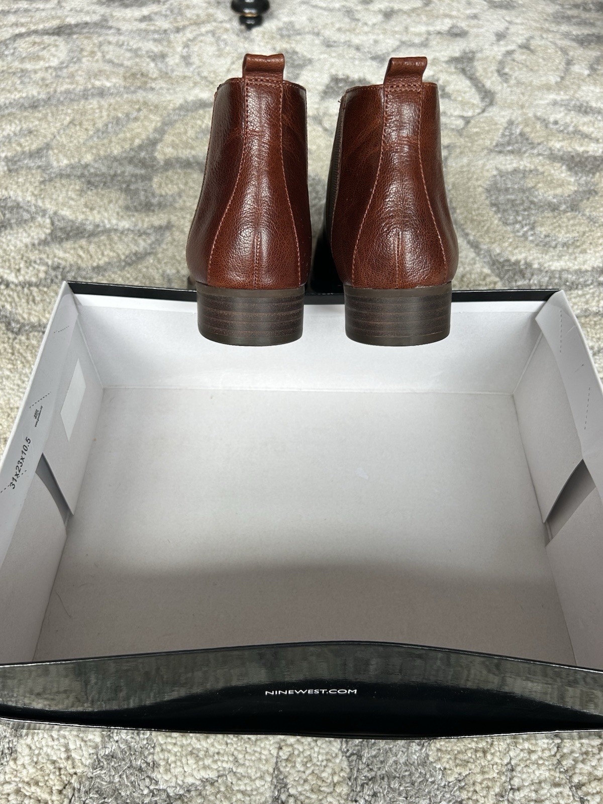 Nine West Brown/Cognac Leather Chelsea Ankle Boots Elastic Gore Slip-On 8.5M