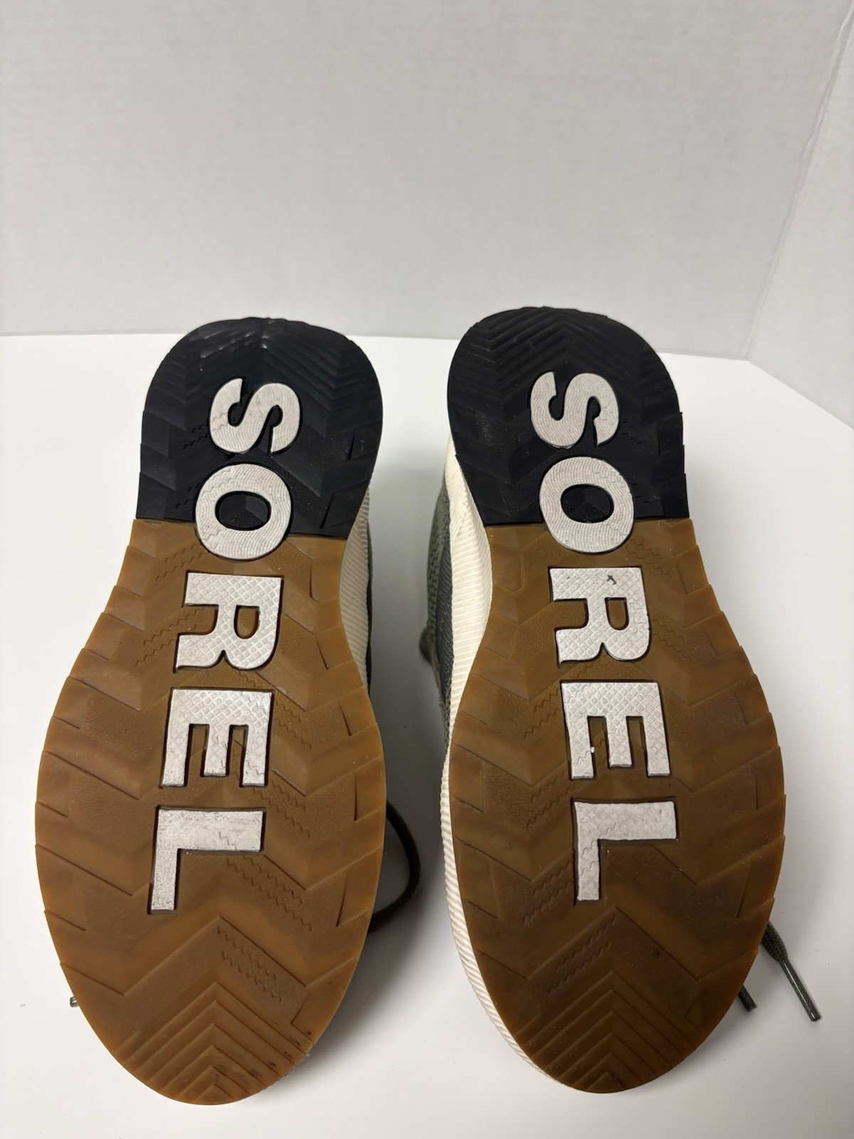 SOREL Women’s Green Mesh Lace-Up Low Top Sneakers Rubber Outsole NL4860-397