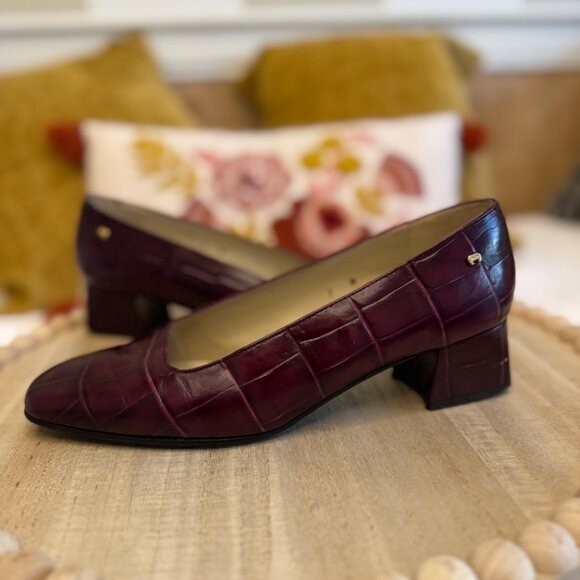 Etienne Aigner 7W Burgundy Croc Embossed Leather Block Heel Pumps Dark Academia