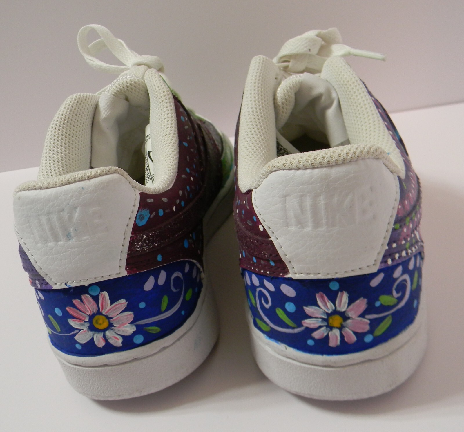 Nike Court Vision DH3158-100 Hand Painted Hummingbird Painted Sneakers SZ 8.5