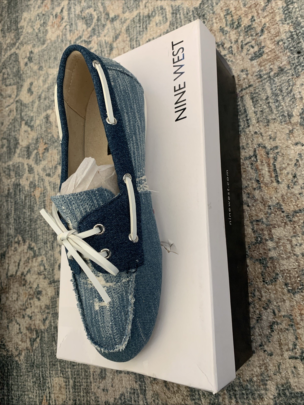 Woman’s Flats Nine West Yacht Loafer Medium Blue 420 Size 10 M