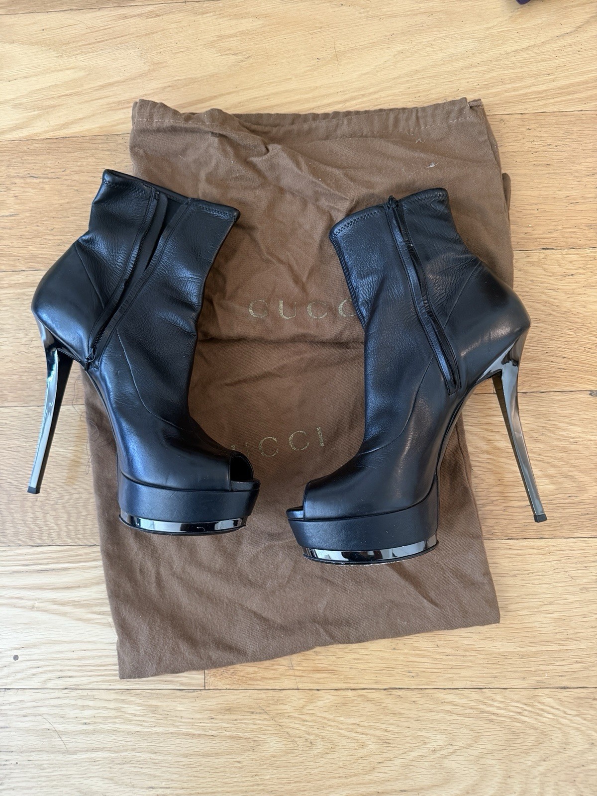Tom Ford Era GUCCI Ankle Boots Peep Toe Stiletto Platform Black Leather Sz 40