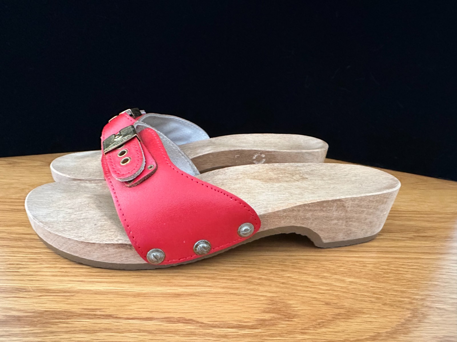 Dr Scholl’s Wood & Leather Exercise Sandals Red Made in Austria Size 7