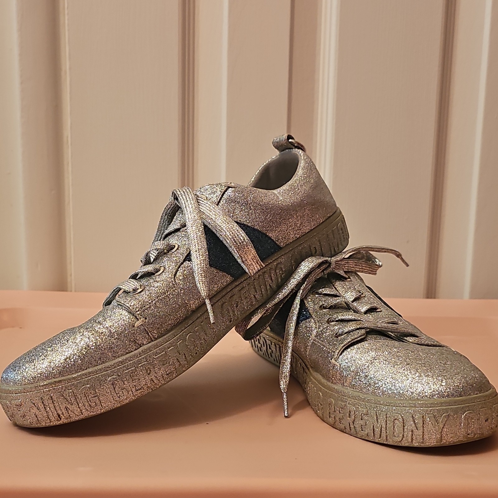 Opening Ceremony Glitter Logo Silver Blue Low Top Lace Up Women’s Sneakers