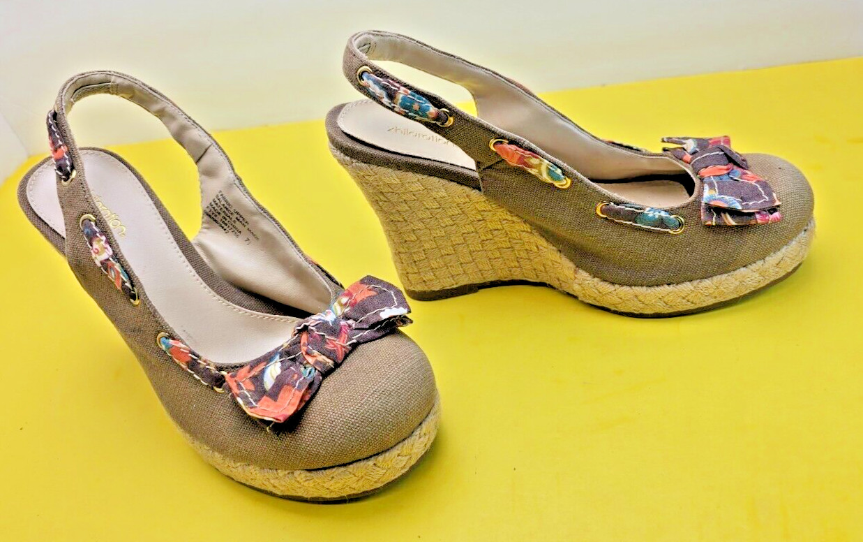 Woman’s Size 7.5 Shoes Xhilaration Tamala Brown 3.25 in Wedge