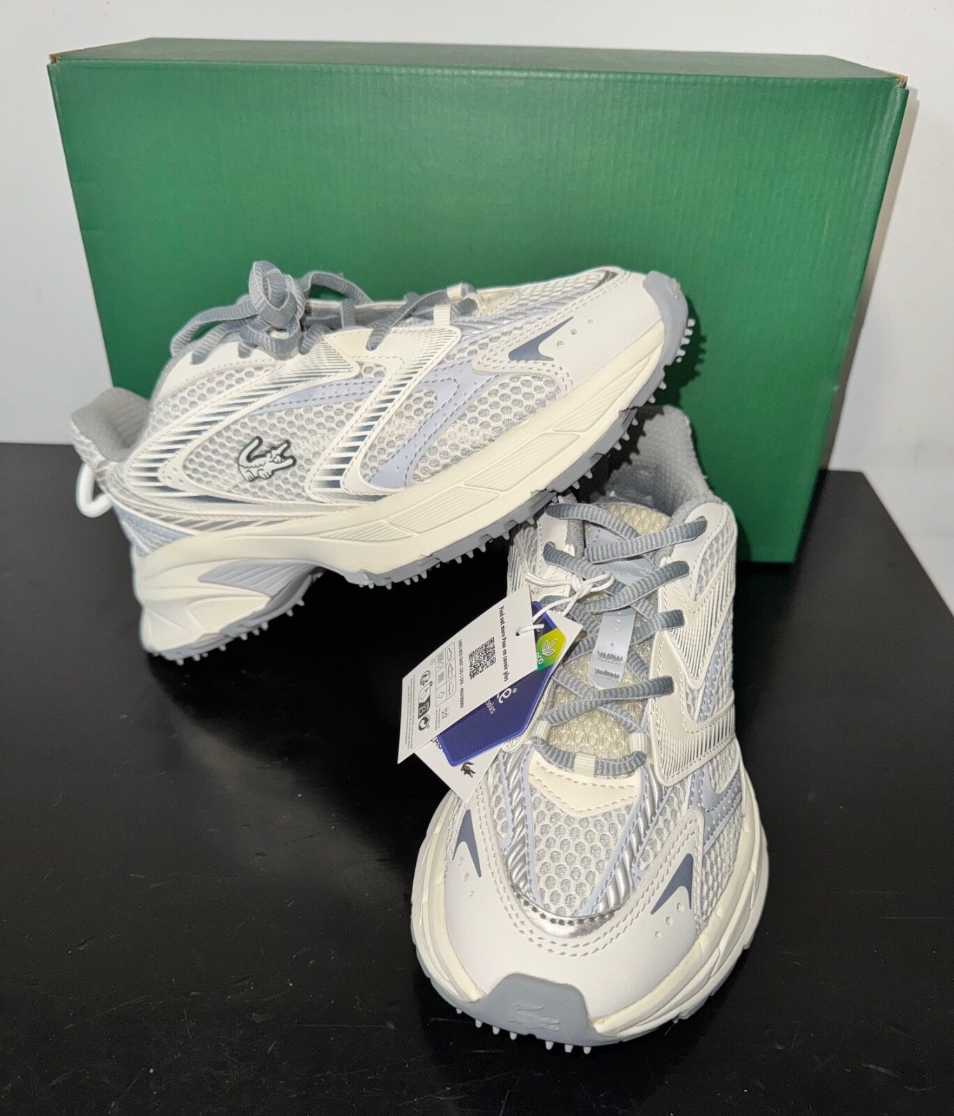 Lacoste L003 NEO SHOT Women’s Sneakers Off White / Grey. Sizes 5.5 to 10 USA
