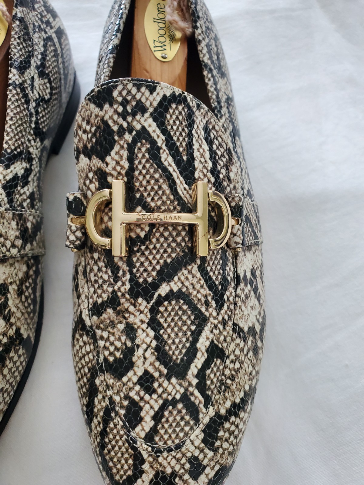 Cole Haan Grand Series Loafers Women 8.5B Multi Snake Print Embossed Leather EUC