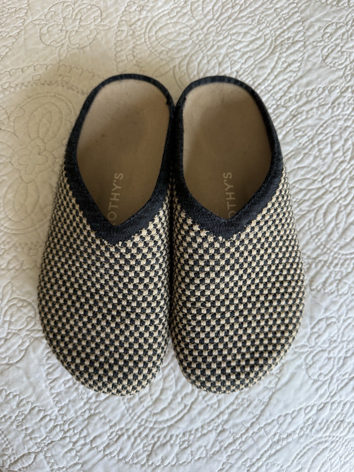 Rothy’s Women’s Slip-On Clogs Black/Beige Houndstooth Knit Slipper Size 5